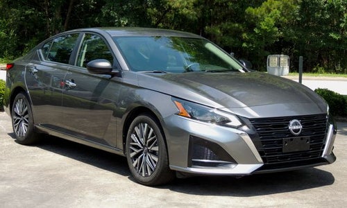 2025 Nissan Altima 2.5 SV