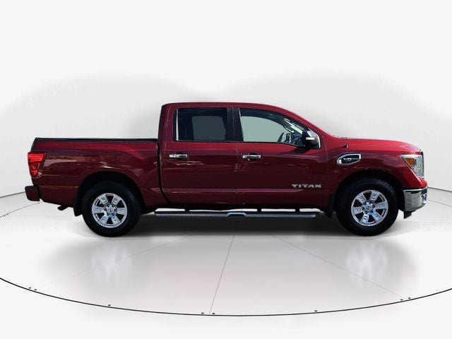 2017 Nissan Titan SV