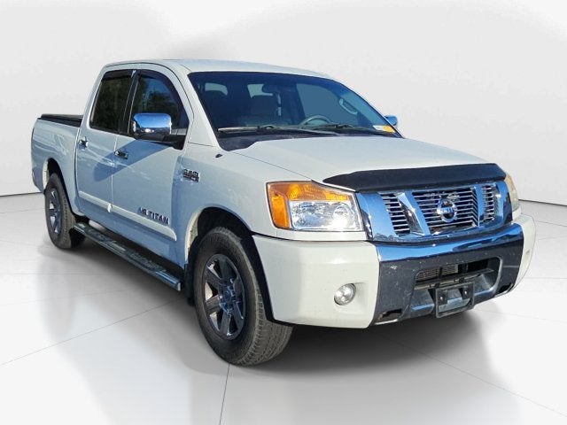 2012 Nissan Titan SV