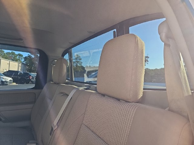 2012 Nissan Titan SV
