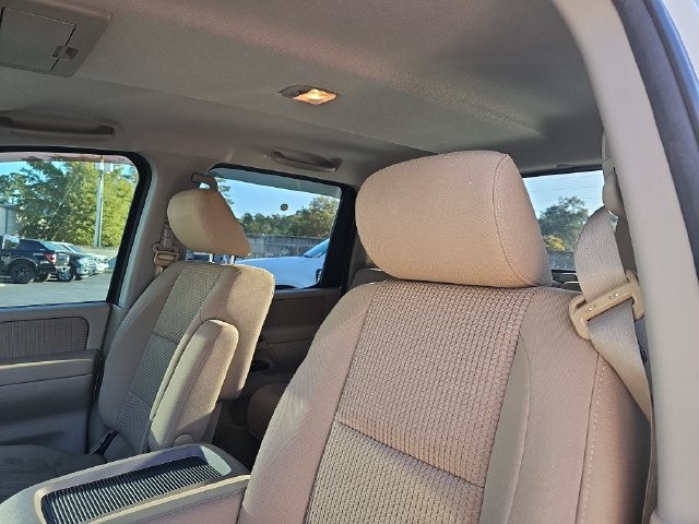 2012 Nissan Titan SV