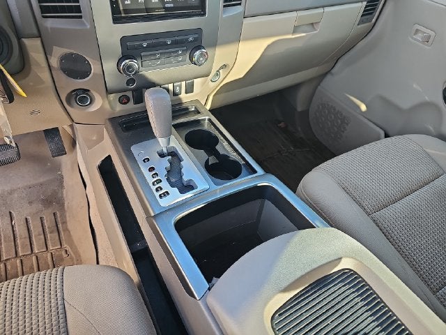 2012 Nissan Titan SV