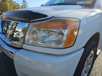 2012 Nissan Titan SV