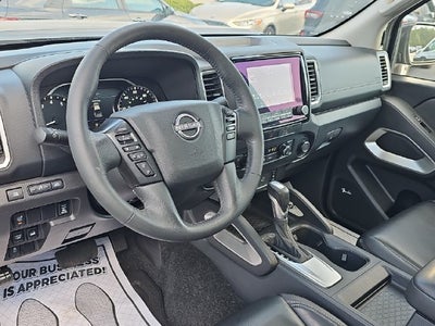 2022 Nissan Frontier SV
