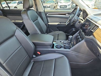 2023 Volkswagen Atlas 3.6L V6 SE w/Technology