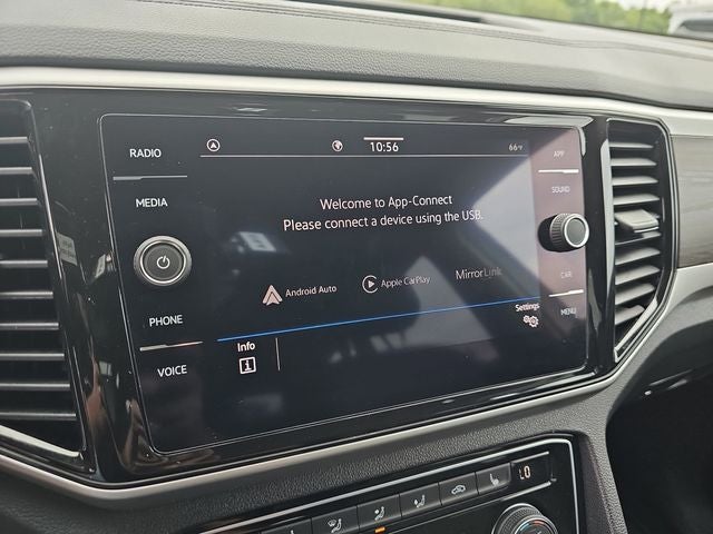 2022 Volkswagen Atlas 2.0T SE w/Technology