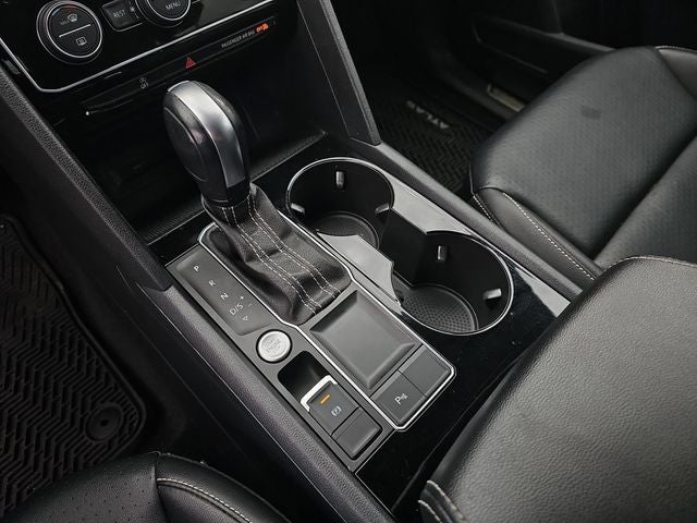 2022 Volkswagen Atlas 2.0T SE w/Technology