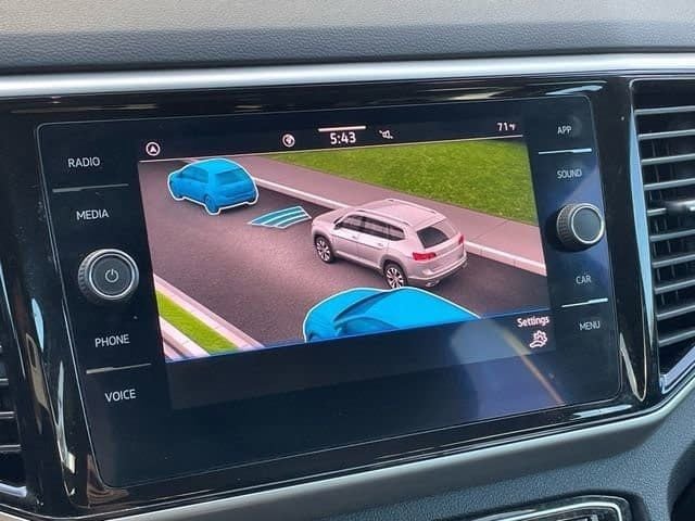 2022 Volkswagen Atlas 3.6L V6 SE w/Technology