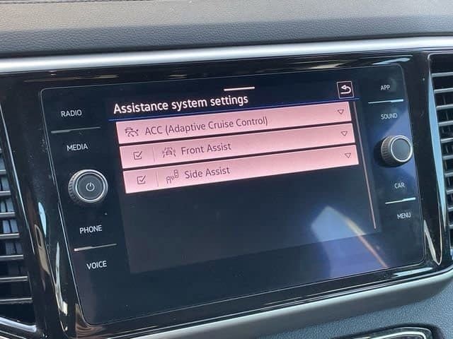 2022 Volkswagen Atlas 3.6L V6 SE w/Technology