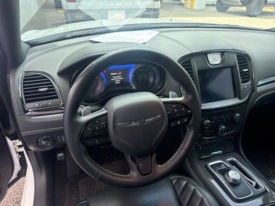 2023 Chrysler 300 C