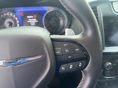 2023 Chrysler 300 C