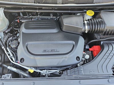 2024 Chrysler Voyager LX