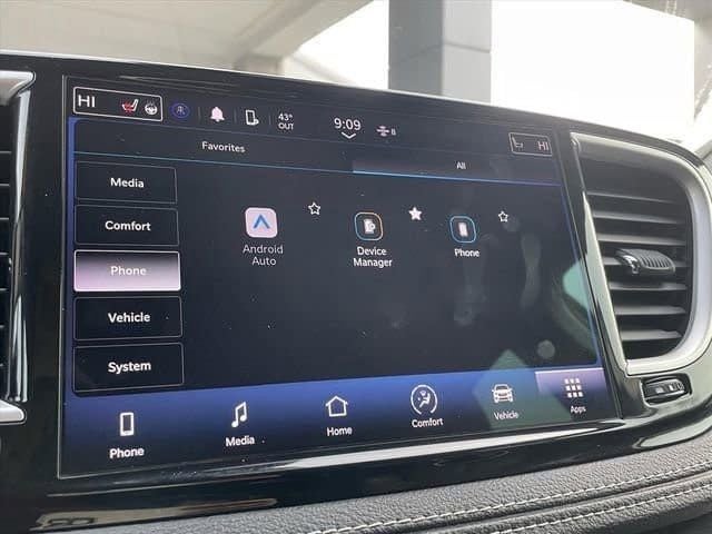 2022 Chrysler Pacifica Hybrid Touring L