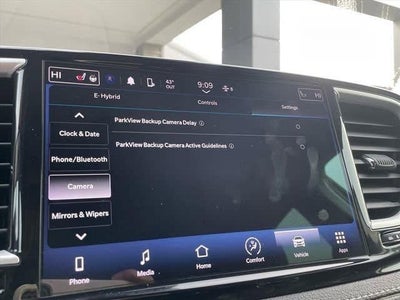 2022 Chrysler Pacifica Hybrid Touring L