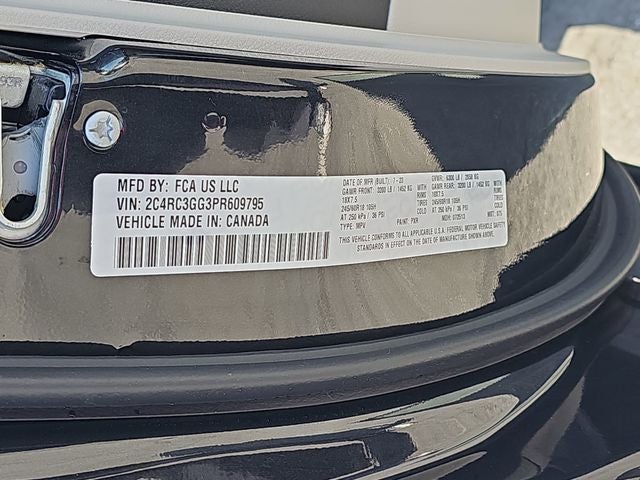 2023 Chrysler Pacifica Limited