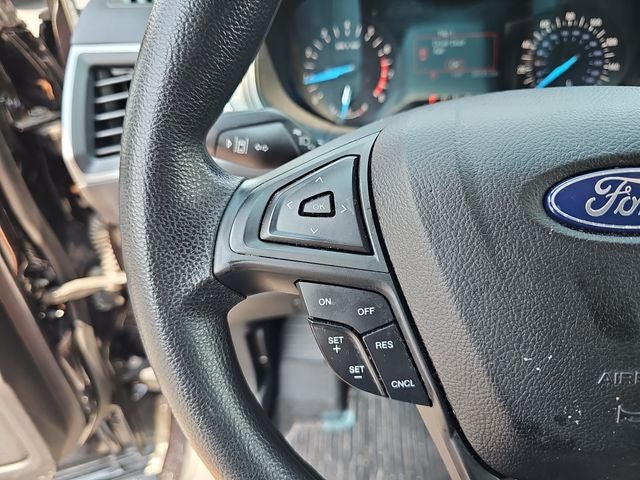 2020 Ford Edge SE