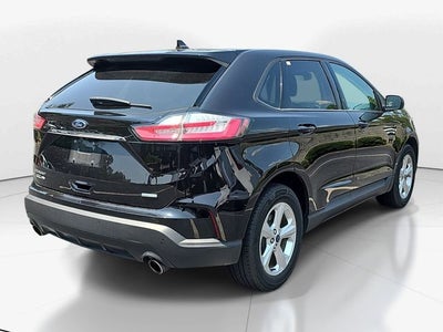 2020 Ford Edge SE