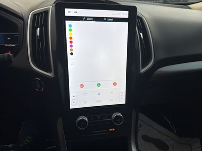 2022 Ford Edge SE