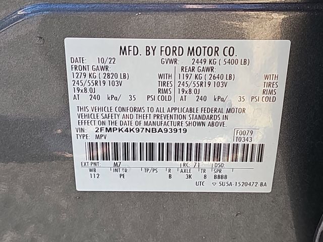 2022 Ford Edge Titanium