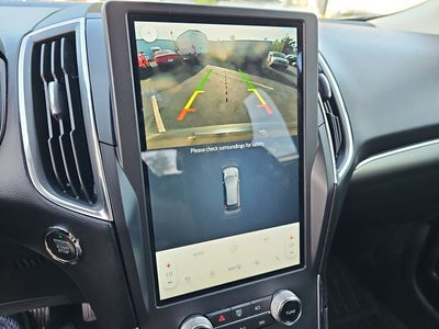 2023 Ford Edge Titanium