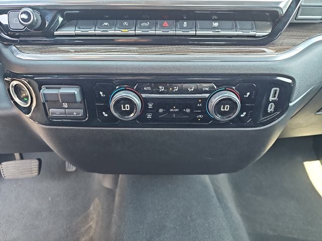 2025 Chevrolet Silverado 1500 LT LT1