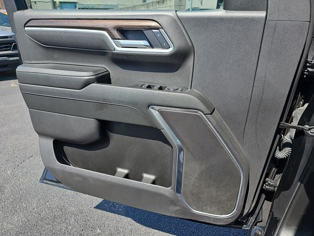 2025 Chevrolet Silverado 1500 LT LT1