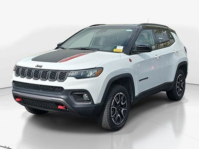 2025 Jeep Compass Trailhawk