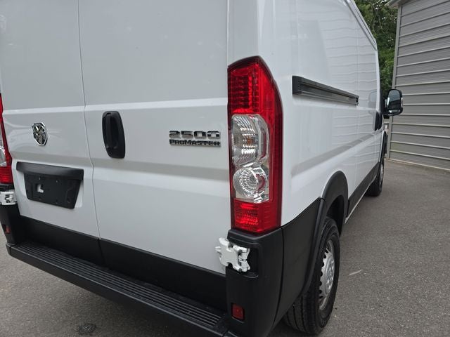 2025 RAM ProMaster 2500 Base