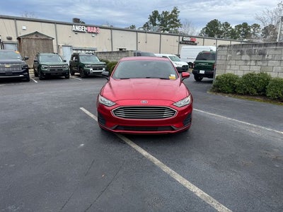 2020 Ford Fusion SE