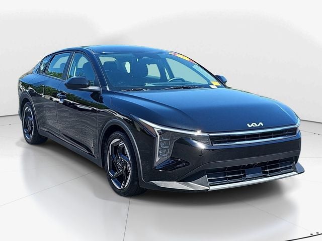 2025 Kia K4 EX AT's photo