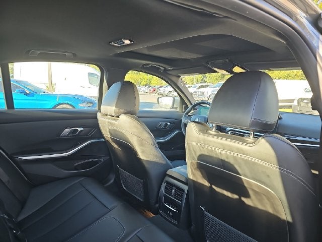 2023 BMW 3 Series 330i