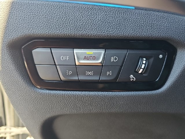 2023 BMW 3 Series 330i
