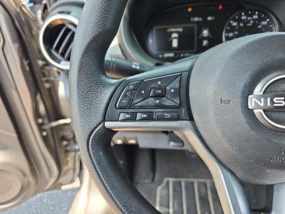 2022 Nissan Kicks SV