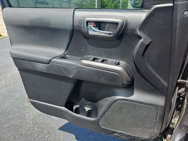 2022 Toyota Tacoma TRD Sport V6