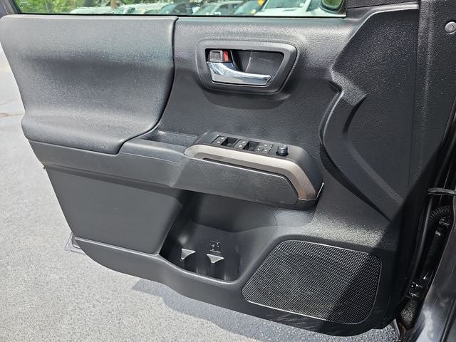 2022 Toyota Tacoma TRD Sport V6