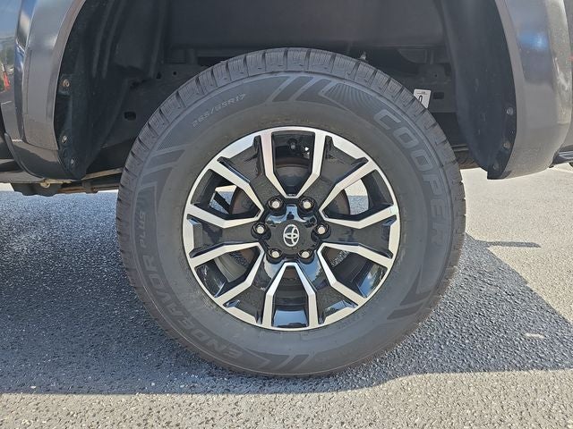 2022 Toyota Tacoma TRD Sport V6