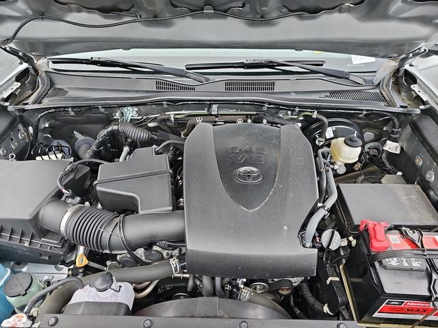 2022 Toyota Tacoma SR5 V6