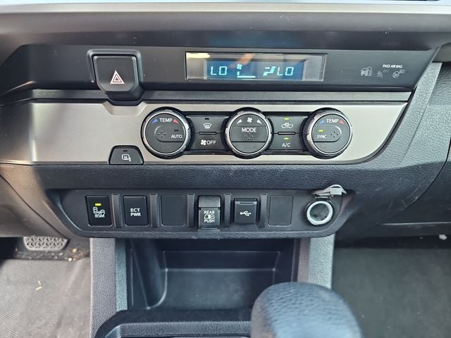 2022 Toyota Tacoma SR5 V6