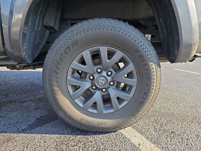 2022 Toyota Tacoma SR5 V6