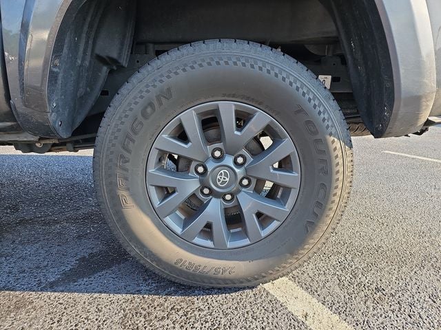 2022 Toyota Tacoma SR5 V6