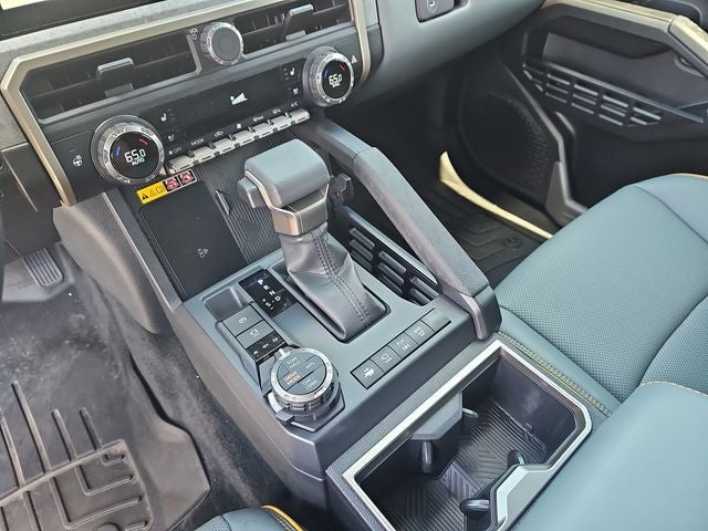 2025 Toyota Tacoma Hybrid Trailhunter