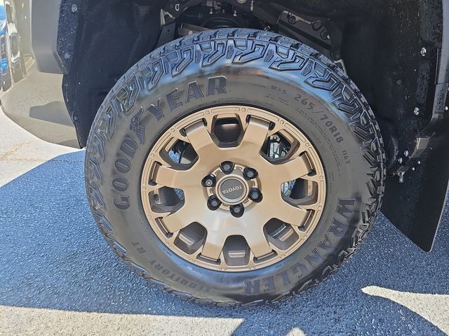 2025 Toyota Tacoma Hybrid Trailhunter