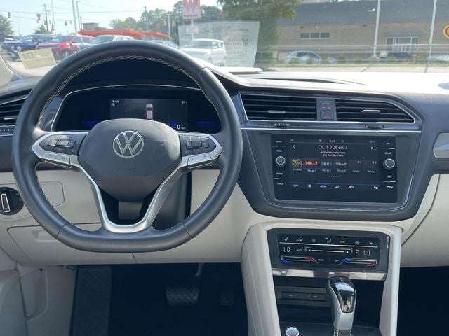 2023 Volkswagen Tiguan 2.0T SE