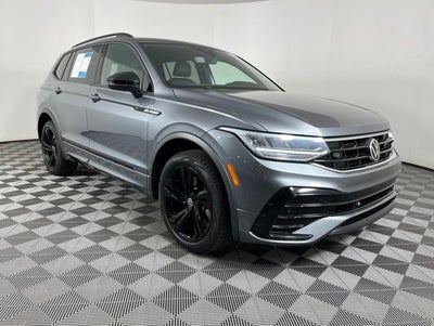 2023 Volkswagen Tiguan 2.0T SE R-Line Black