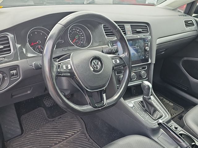 2018 Volkswagen Golf SportWagen SE