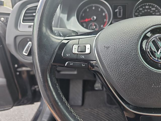 2018 Volkswagen Golf SportWagen SE