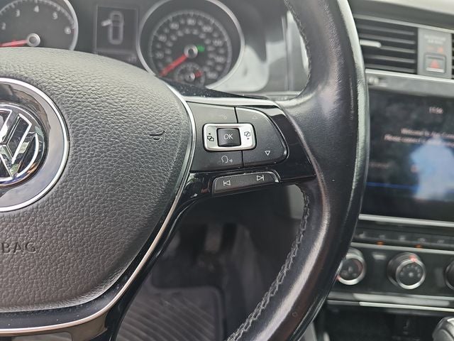 2018 Volkswagen Golf SportWagen SE