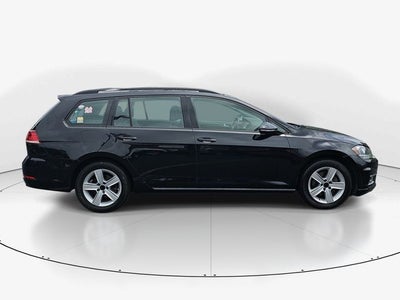 2018 Volkswagen Golf SportWagen SE