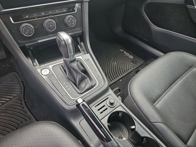 2018 Volkswagen Golf SportWagen SE