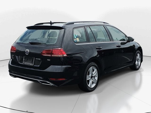 2018 Volkswagen Golf SportWagen SE